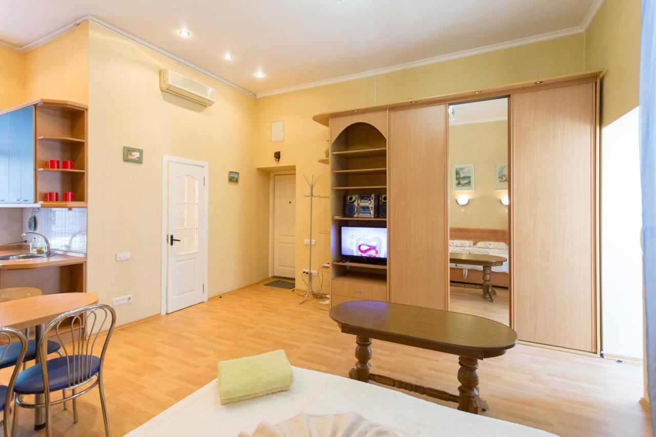Central Area Apartments Kiew Exterior foto
